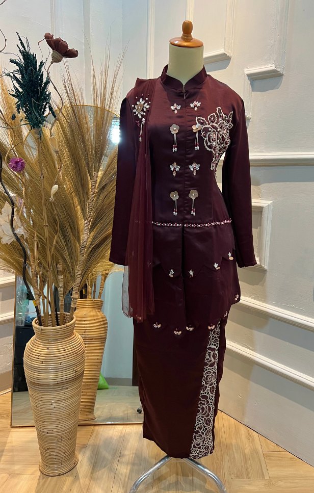 Burgundy Baju Kurung