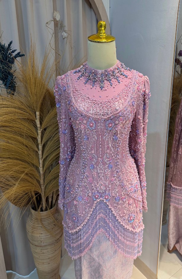 Pink Larasati