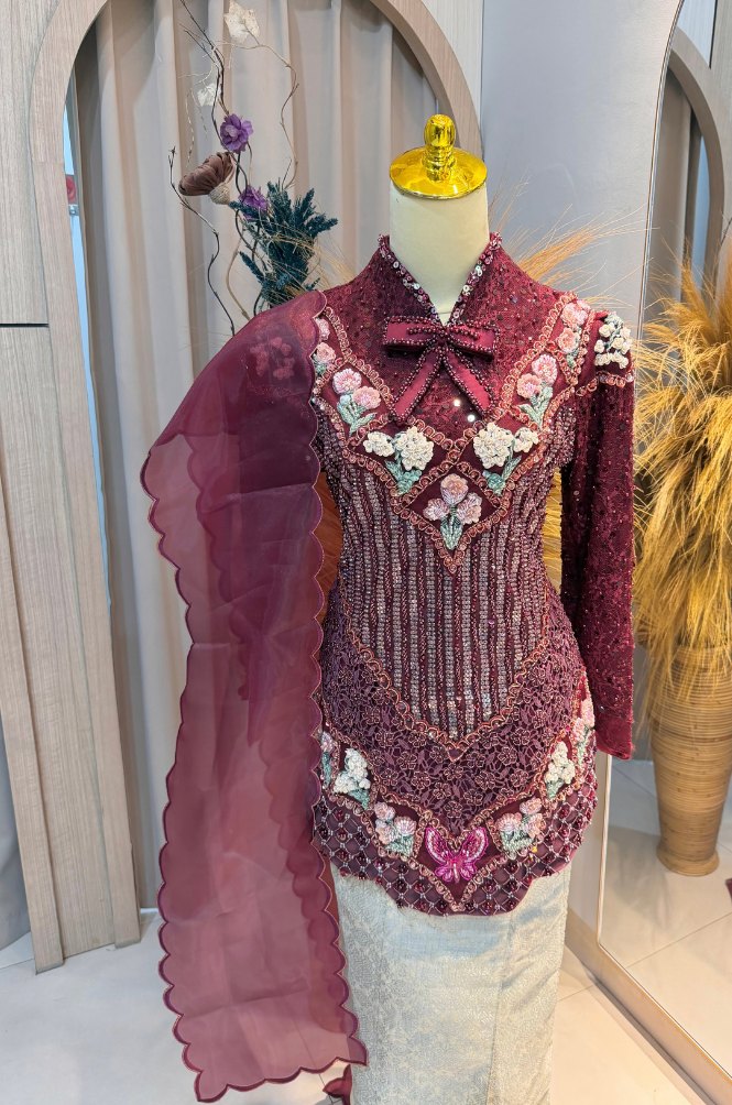 Kebaya Kondangan & Pesta Pernikahan