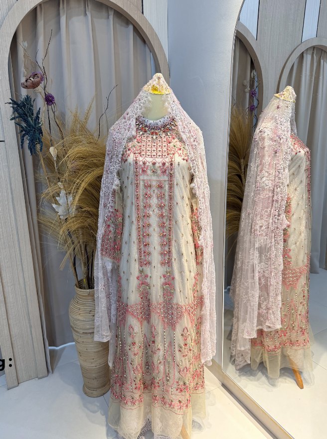 Mola Pinkcream Dress