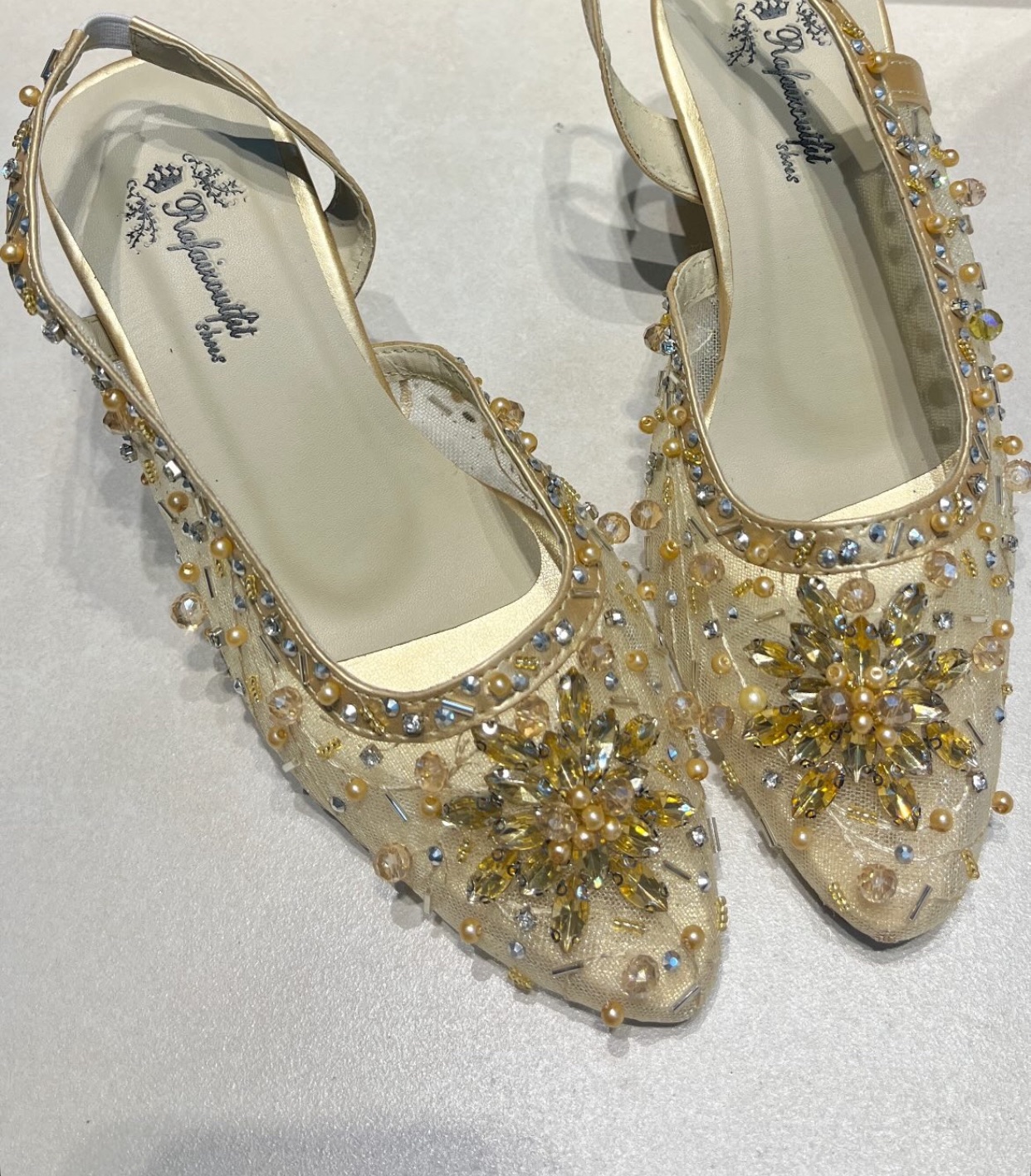 Heels Gold (sz 37)