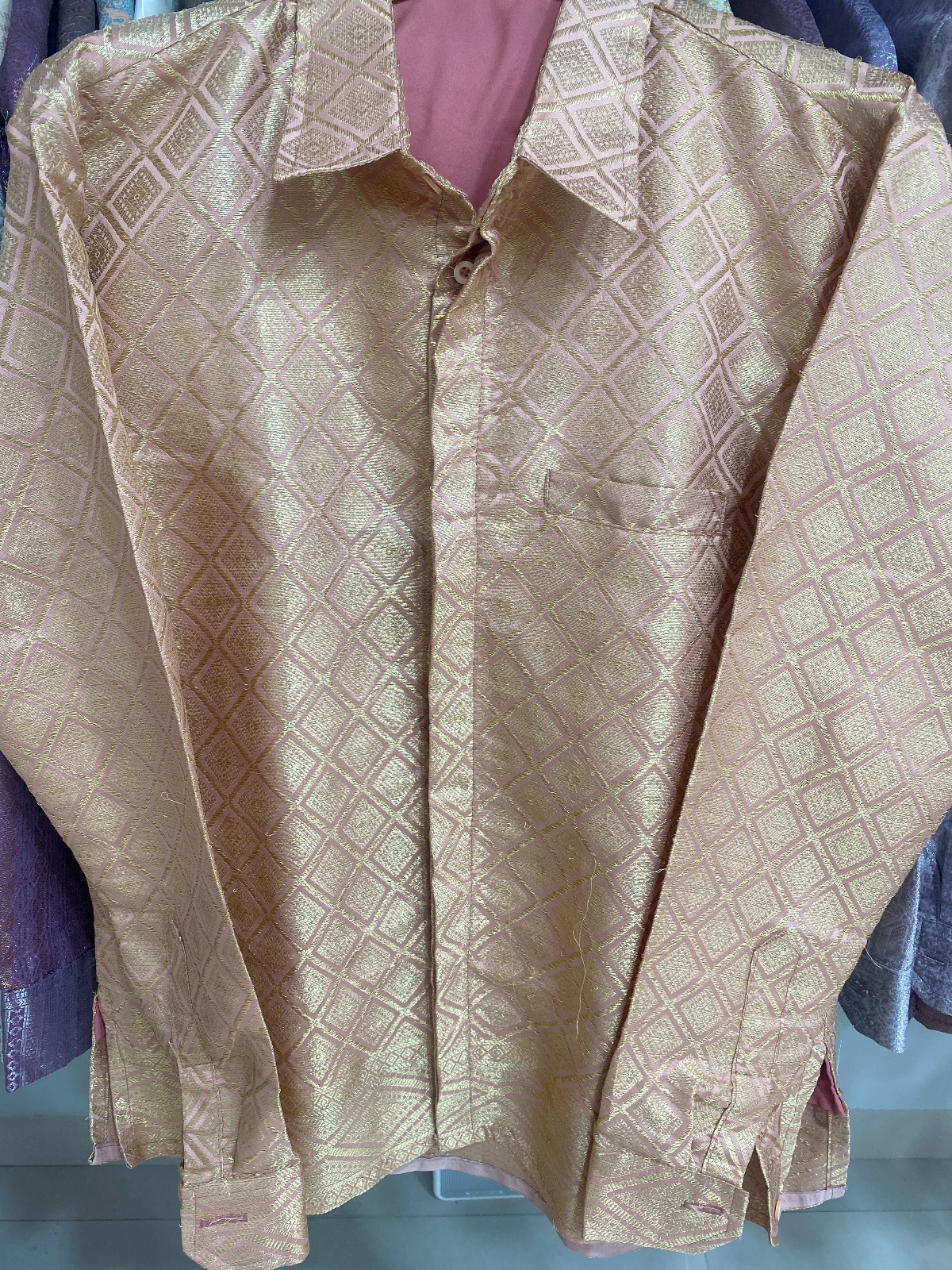 Kemeja Pink Gold