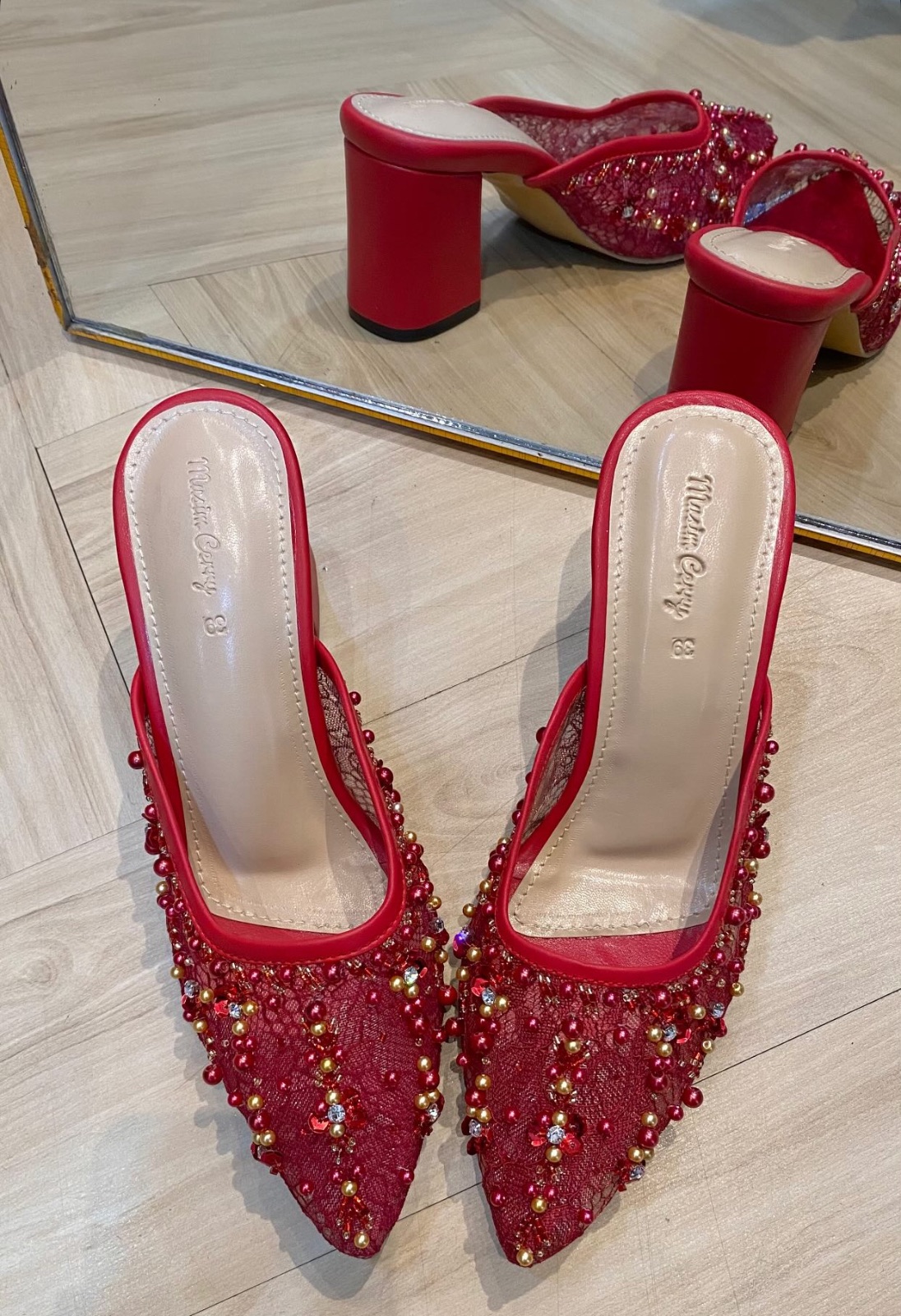 Heels Red Cherry (sz 39)