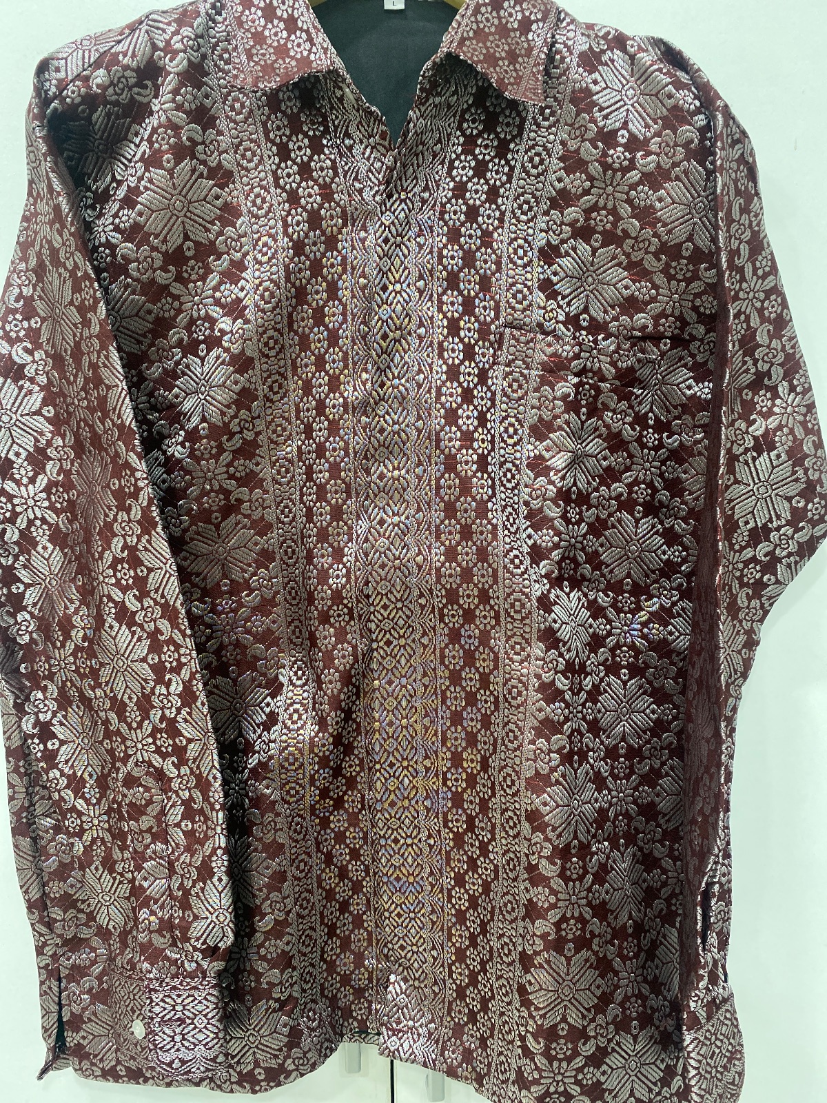 Kemeja Deep Burgundy (sz L)