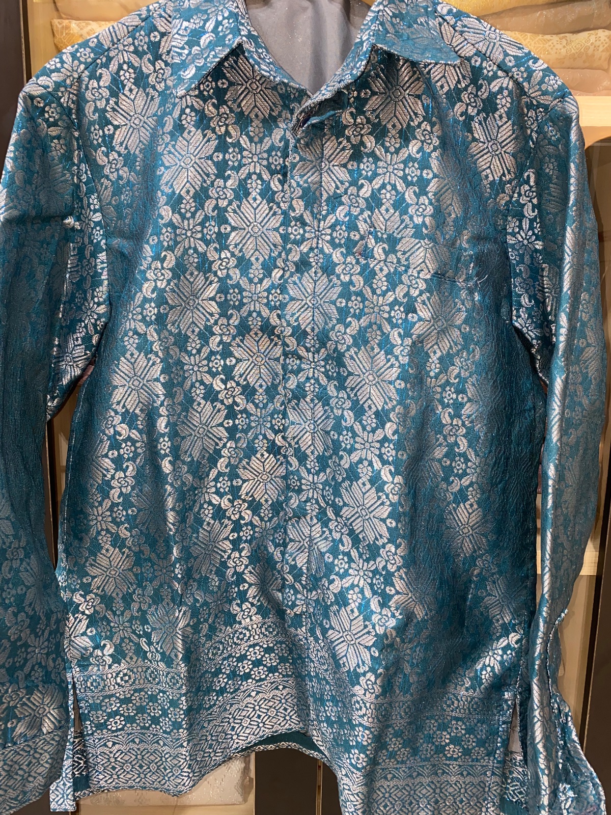 Kemeja Emerald (sz L)