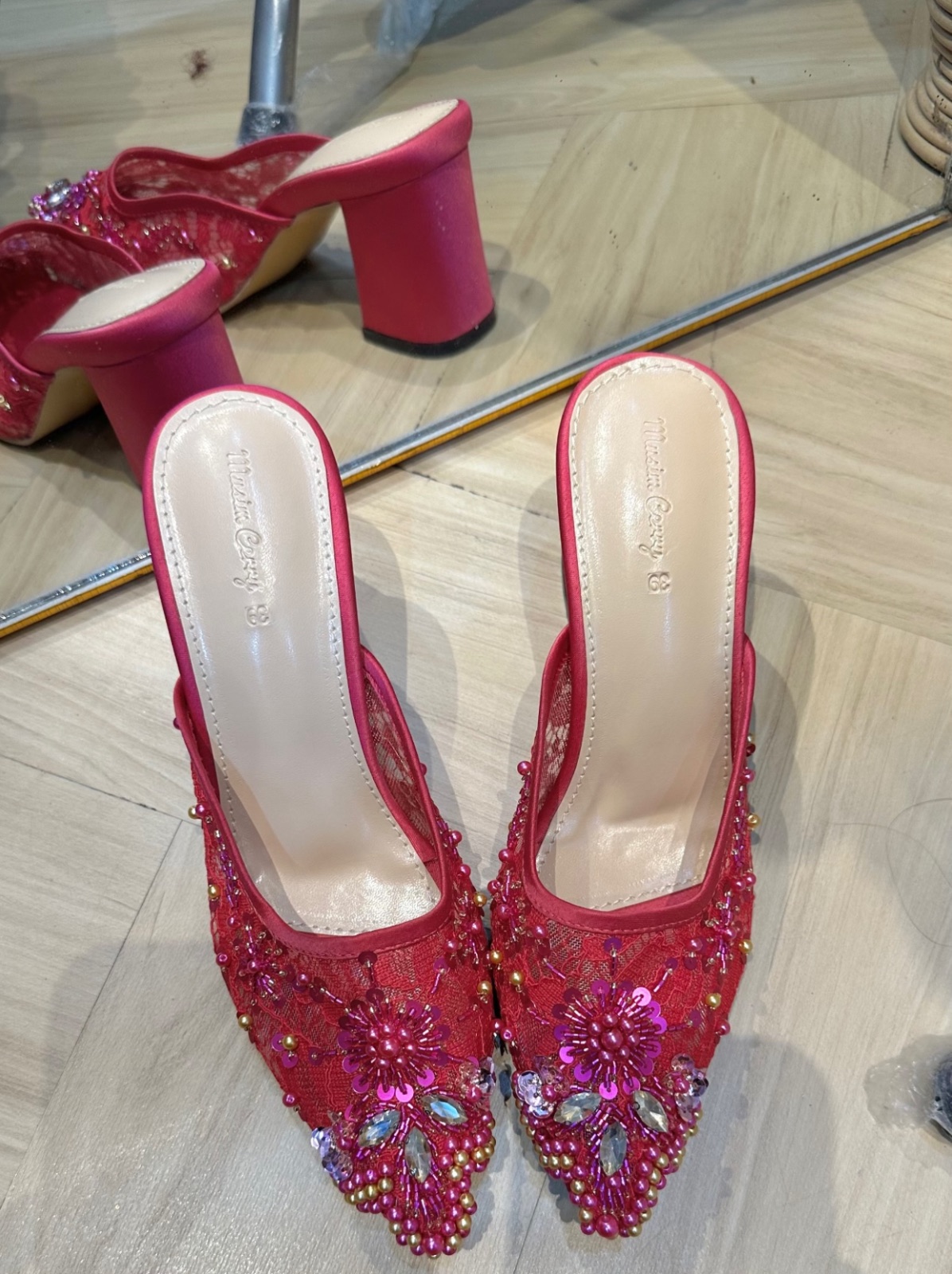 Heels Red Cherry (sz 39)