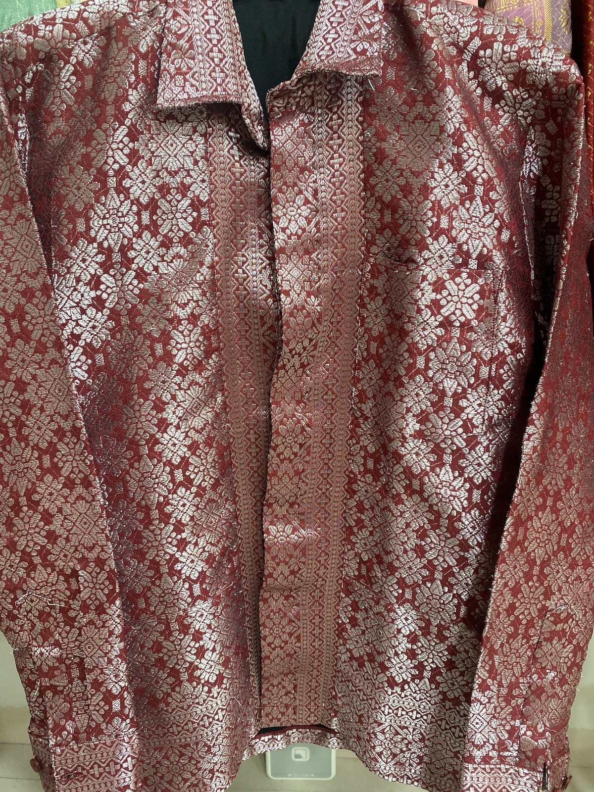 Kemeja Maroon Silver (sz M)