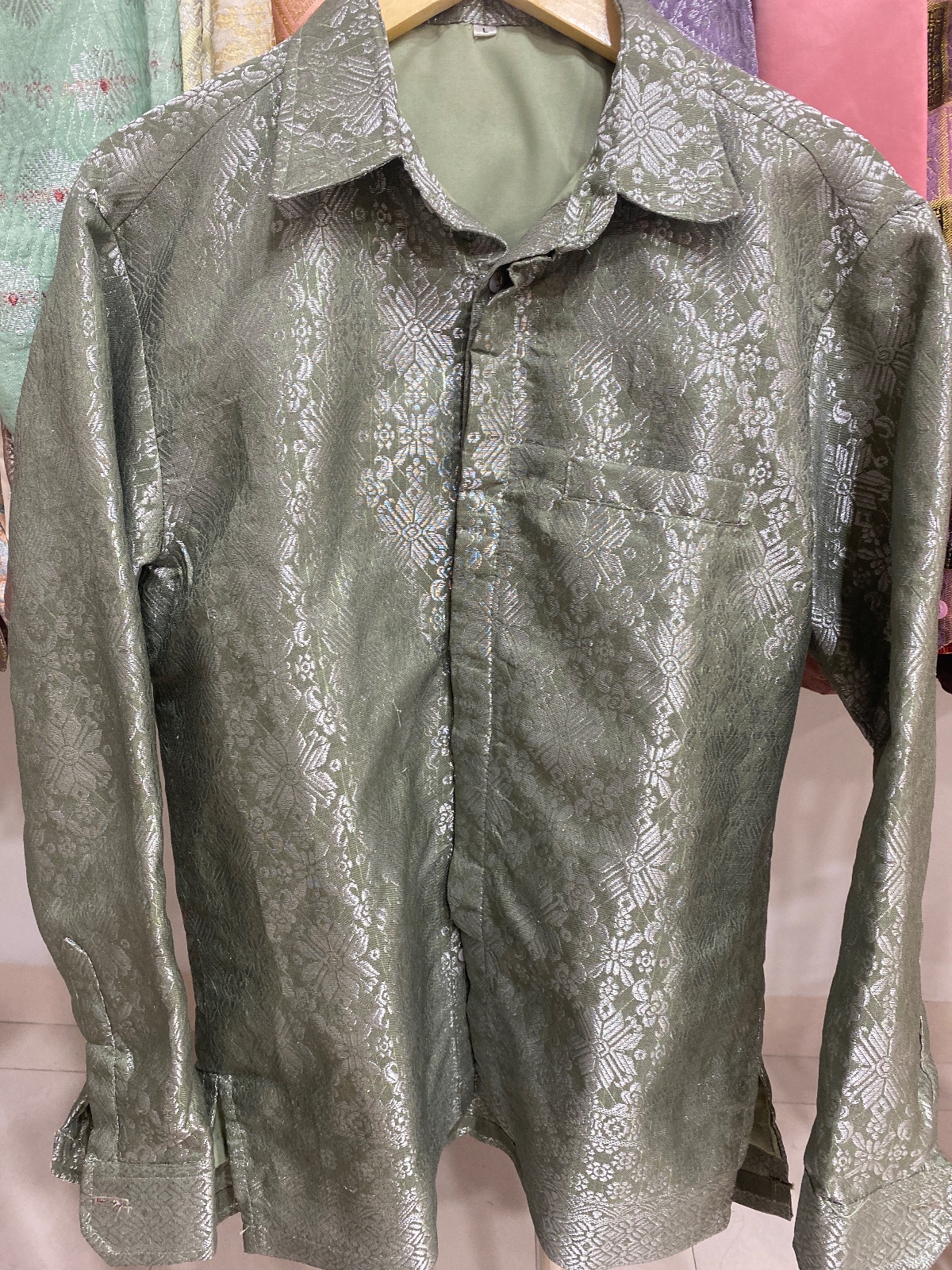 Kemeja Hijau Sage sz L